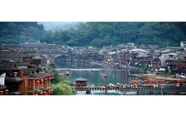  Phượng Hoàng Cổ Trấn - điểm du lịch nổi tiếng bậc nhất Trung Hoa 